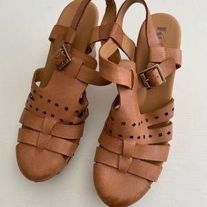 Women’s korks clogs size 10